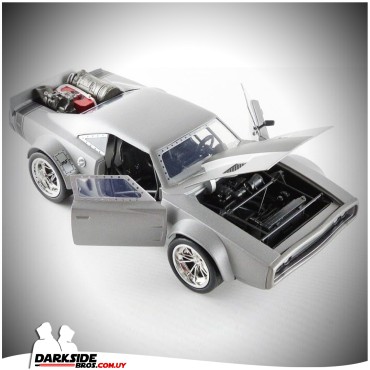 Fast & Furious - Doms Dodge Ice Charger 70s - Replica 1:24 - Darkside Bros Uruguay