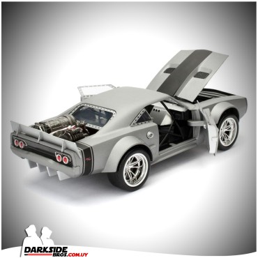 Fast & Furious - Doms Dodge Ice Charger 70s - Replica 1:24 - Darkside Bros Uruguay